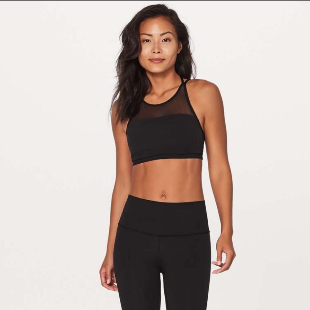 Black Lululemon High Neck Mesh Sports Bra Size 4